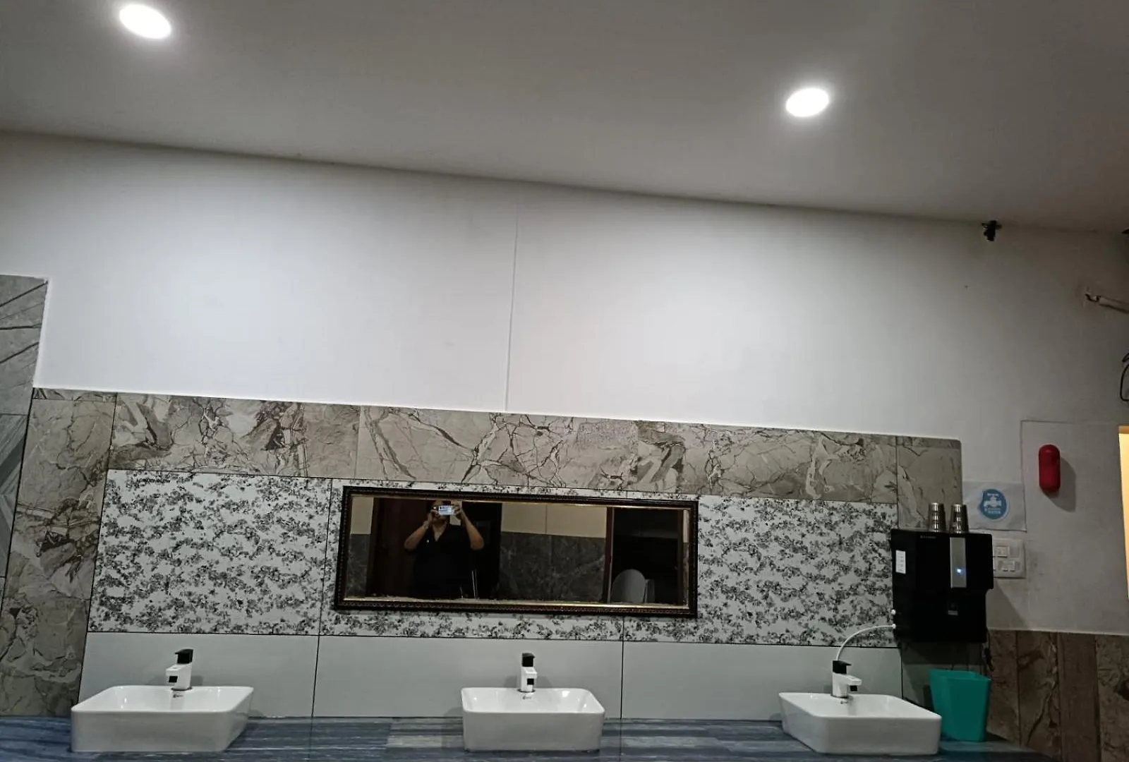 The Bed Metro Residency Hostel Alwaye 0*,  India